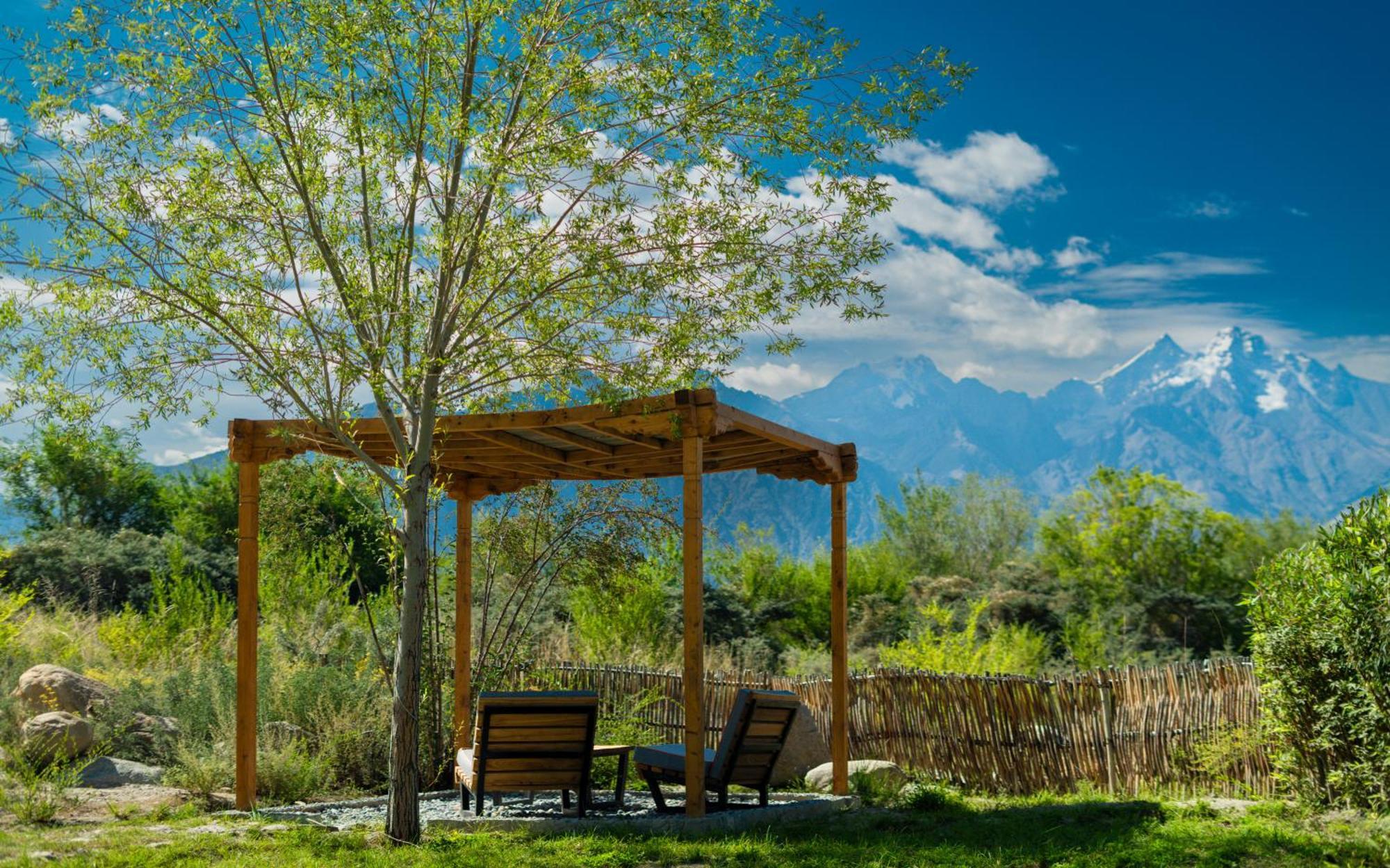 Lchang Nang Retreat-The House Of Trees-Nubra Valley Hotel Sumur Buitenkant foto