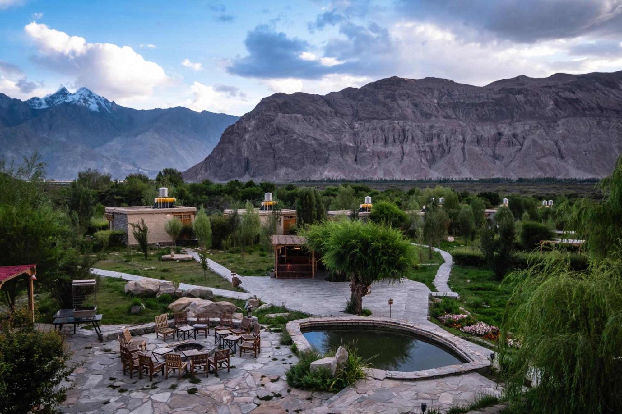 Lchang Nang Retreat-The House Of Trees-Nubra Valley Hotel Sumur Buitenkant foto