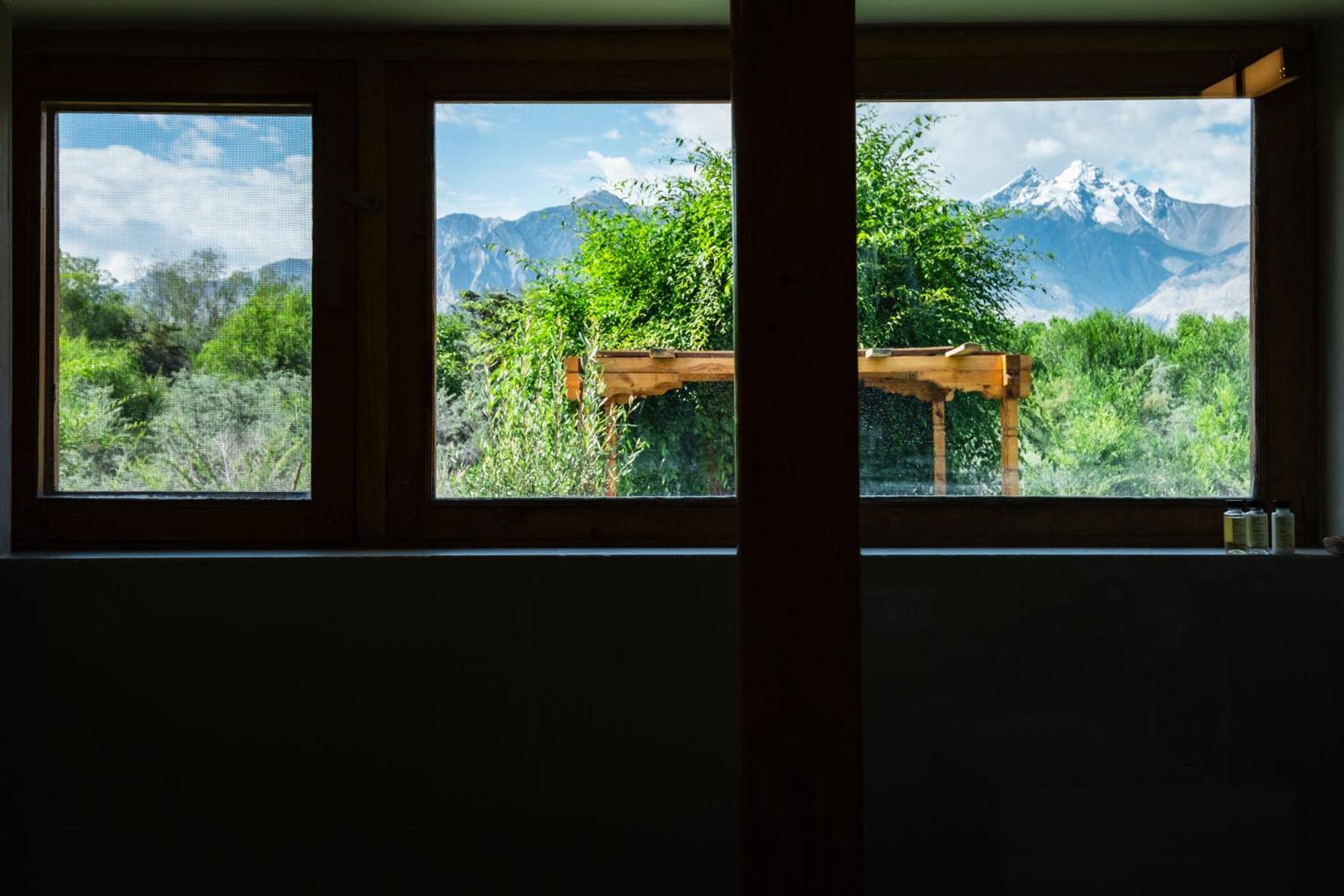 Lchang Nang Retreat-The House Of Trees-Nubra Valley Hotel Sumur Buitenkant foto